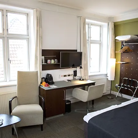 Europa Hotell 4*